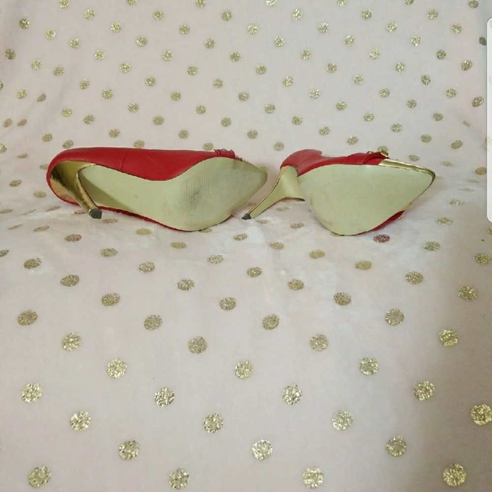 "FLAW" "LESS" HEELS - Picture 6 of 6